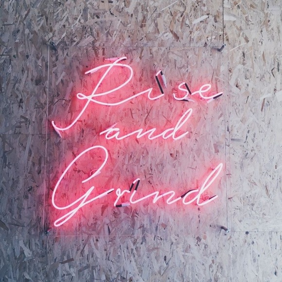 Meet your Posher, Courtney - Picture 9 of 9